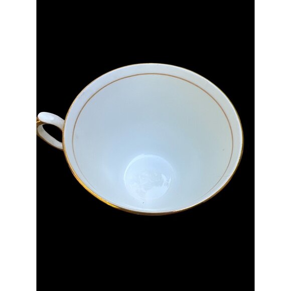 Queen Elizabeth II Coronation Commemorative Salisbury China Cup & Saucer With Go - Picture 5 of 9